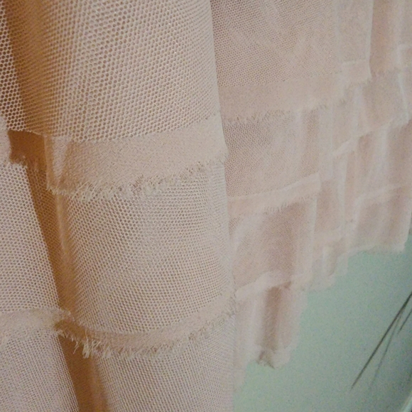 BCBG cocco strapless ruffle tulle dress color pink size 12 - Picture 3 of 9